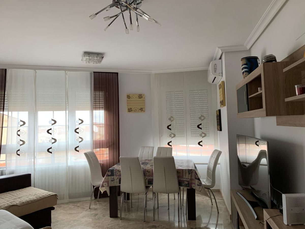Apartamento Bonito alojamiento junto a la plaza de toros Albacete Exterior foto